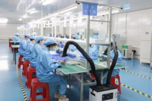 刷博士電動牙刷組裝包裝車間：以高效流程和細致工...